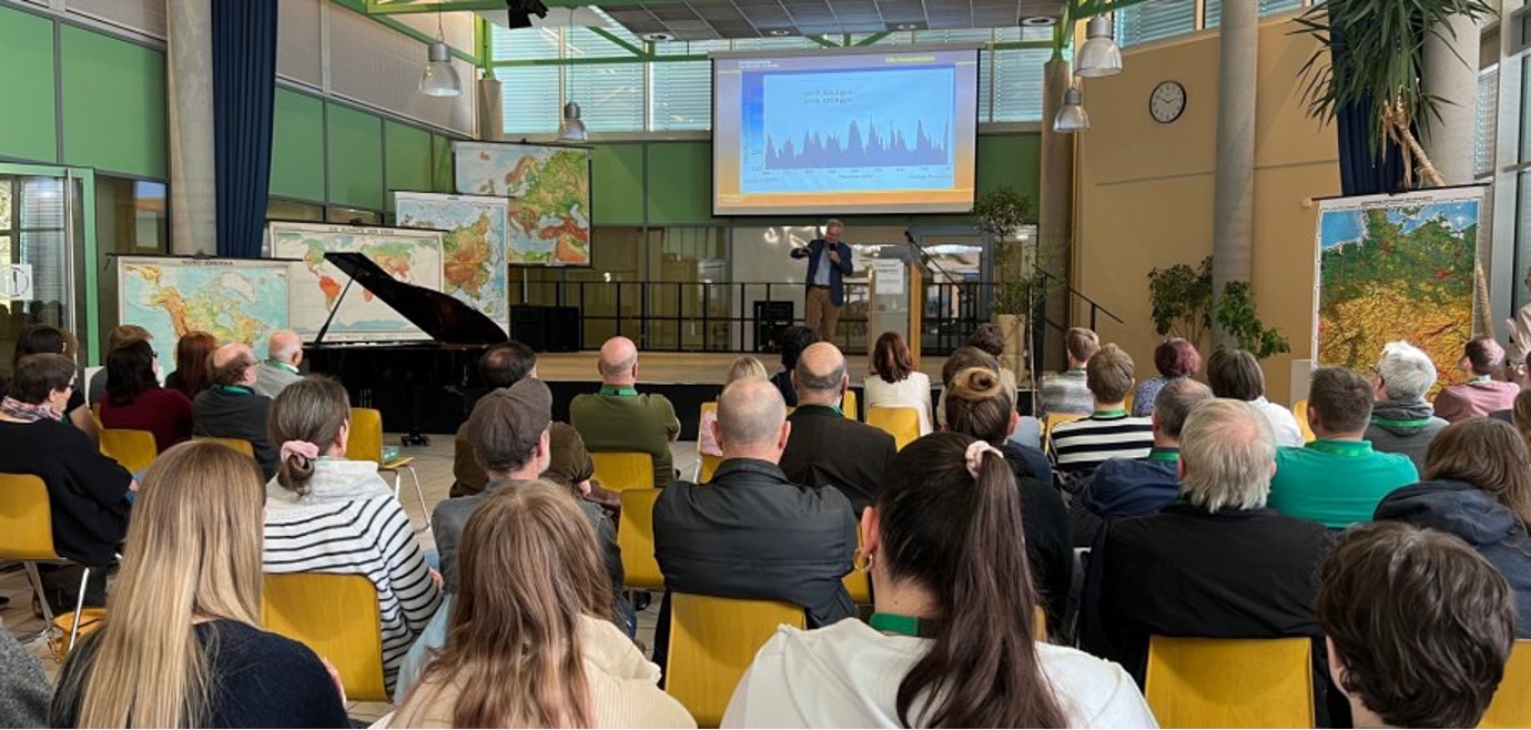 Schulgeographen aus ganz Rheinland-Pfalz tagten am Göttenbach-Gymnasium